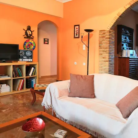 Appartamento Lakis House Laganas 1st Floor In An Olive Field *