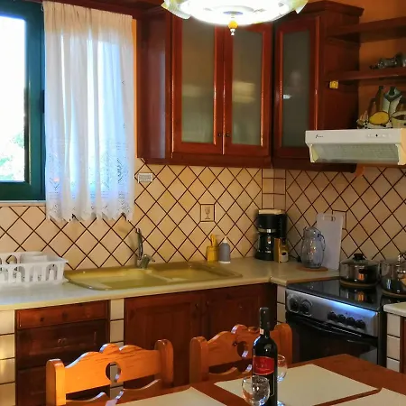 Lakis House Laganas 1st Floor In An Olive Field Pandokrátor